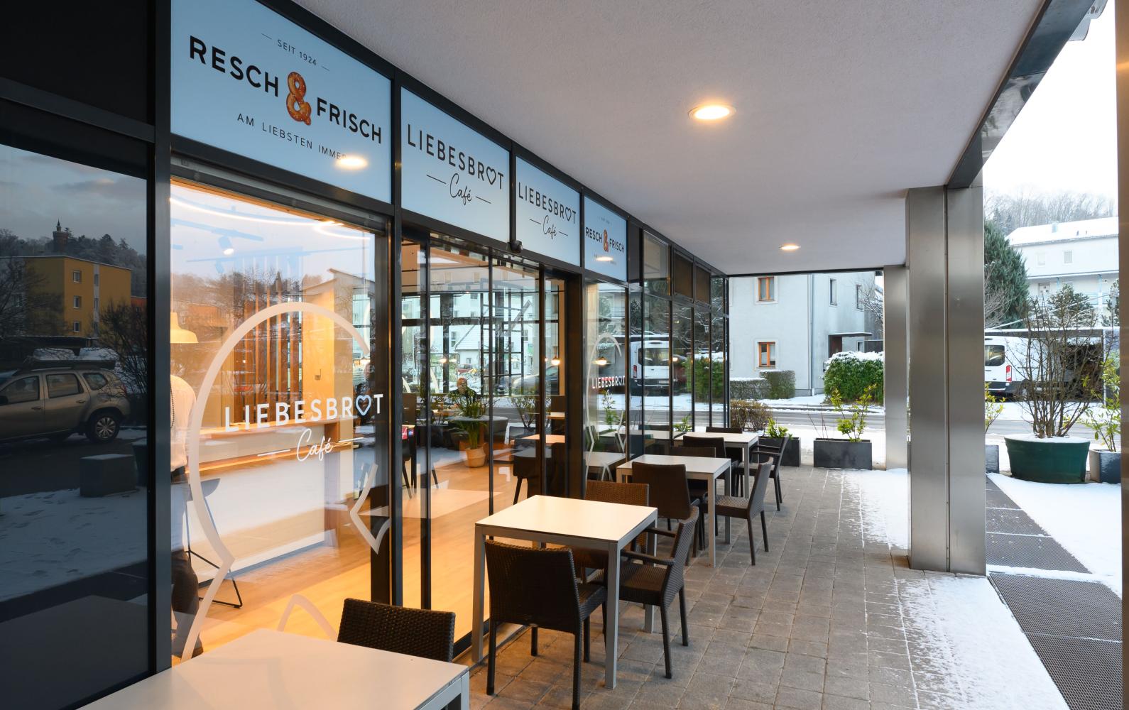 Resch&Frisch Filiale Thalheim Liebesbrot Café Headerbild