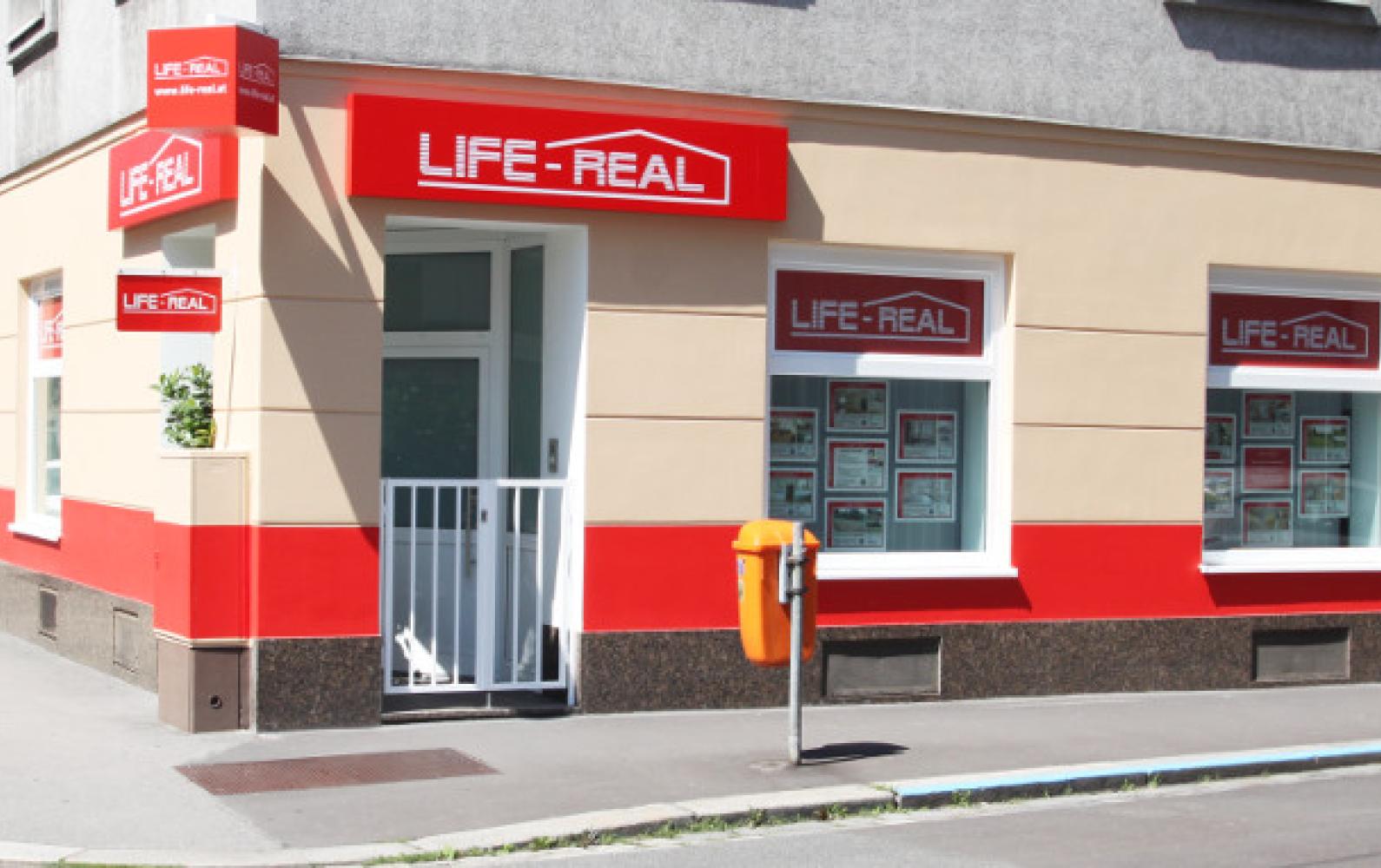 LIFE-REAL Immobilien GmbH Headerbild